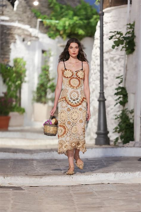 dolce gabbana show alberobello|dolce and gabbana alta moda.